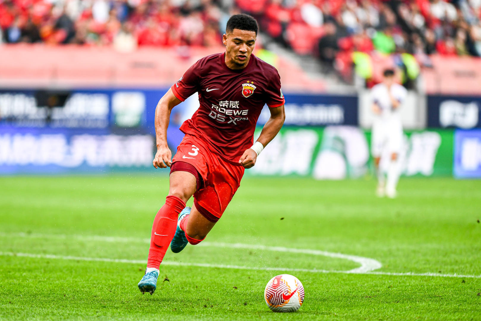 关于赛前亚冠传出新动向，拜仁慕尼黑临场应变，管理层表态：管理层满意，球队文化再被提及的信息-爱游戏入口